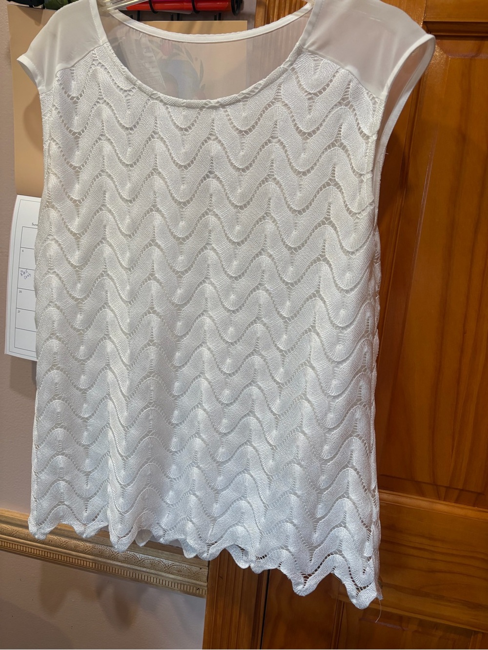 Roz & Ali White Sleeveless Lace Wave Blouse